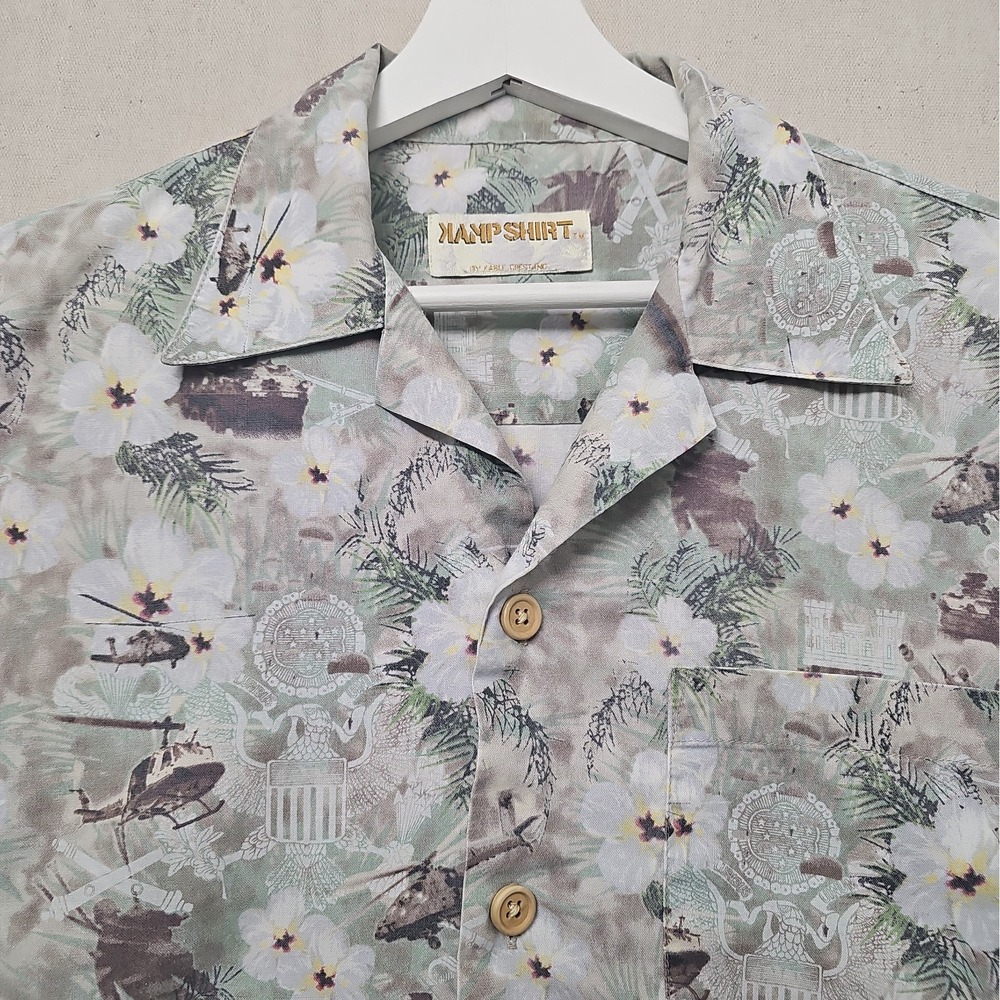 Kamp Shirt By Eagle Crest Men's Large Hawaiian Military Camo Tan Green Hibiscus